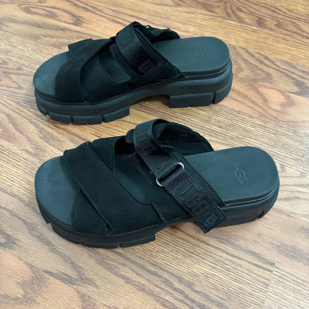 UGG Ashton Platform Slide Sandals - Picture 3 of 6